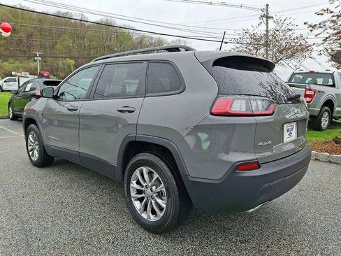 Used 2022 Jeep Cherokee Latitude Lux w/ Sun & Sound Group AWD/4WD image 22