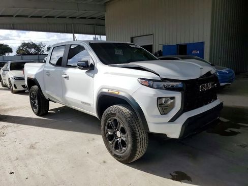 Used 2024 GMC Canyon Elevation RWD image 1