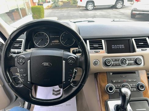 Used 2012 Land Rover Range Rover Sport HSE AWD/4WD image 8
