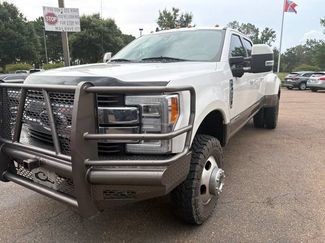 Used 2019 Ford F350 King Ranch w/ King Ranch Ultimate Package AWD/4WD video 2