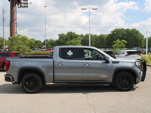 Used 2020 GMC Sierra 1500 Elevation w/ Elevation Value Package image 18