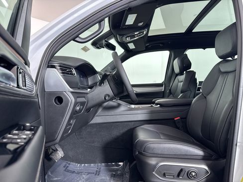 New 2026 Jeep Grand Wagoneer L Limited image 5