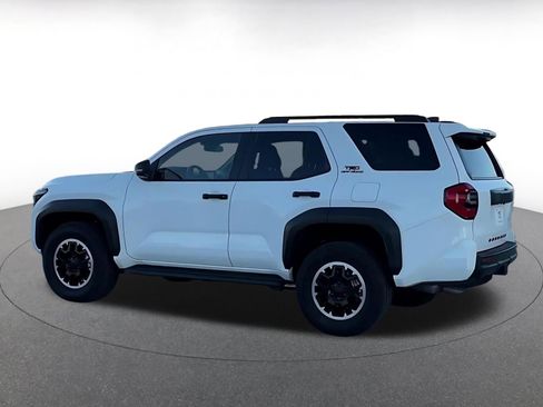 Used 2025 Toyota 4Runner TRD Off Road image 10
