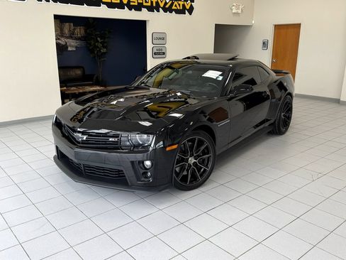 Used 2013 Chevrolet Camaro ZL1 RWD image 1