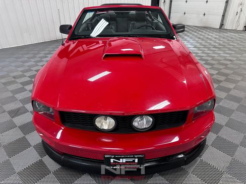 Used 2006 Ford Mustang GT Premium RWD image 8