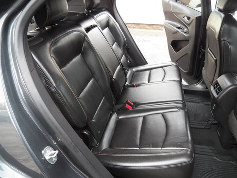 Used 2019 Chevrolet Equinox Premier image 11