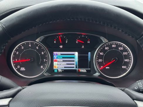 Used 2017 GMC Acadia SLT FWD image 9