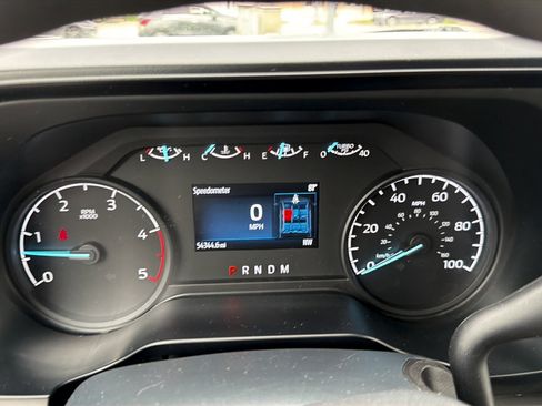 Used 2024 Ford F250 XLT w/ FX4 Off-Road Package AWD/4WD image 15