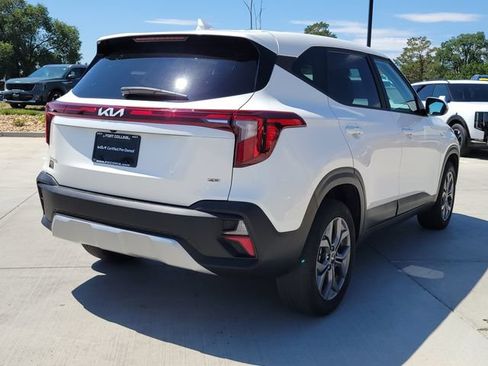 Certified 2024 Kia Seltos LX AWD/4WD image 5