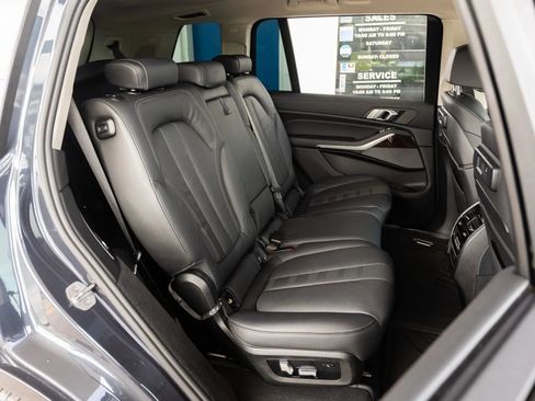 Used 2020 BMW X7 xDrive40i w/ Premium Package AWD/4WD image 21