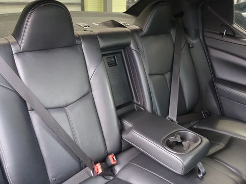 Used 2014 Dodge Avenger SXT FWD image 24