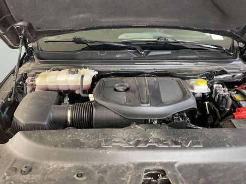 Used 2026 RAM 1500 Laramie w/ Night Edition AWD/4WD image 35
