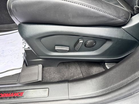 Used 2023 Ford Explorer ST w/ Equipment Group 401A image 12