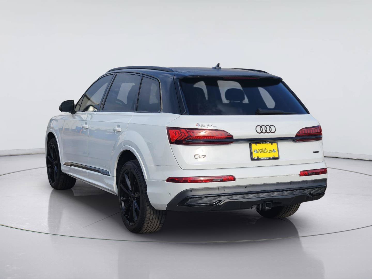 Used 2020 Audi Q7 3.0T Premium Plus w/ Premium Plus Package AWD/4WD image 7