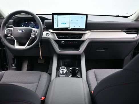 New 2026 Ford Explorer Active RWD image 20