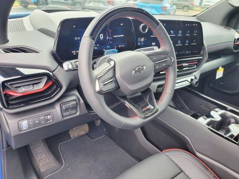 New 2025 Chevrolet Silverado EV RST image 14