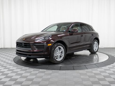New 2026 Porsche Macan AWD/4WD image 1
