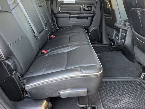 Used 2022 RAM 2500 Limited w/ Safety Group image 31