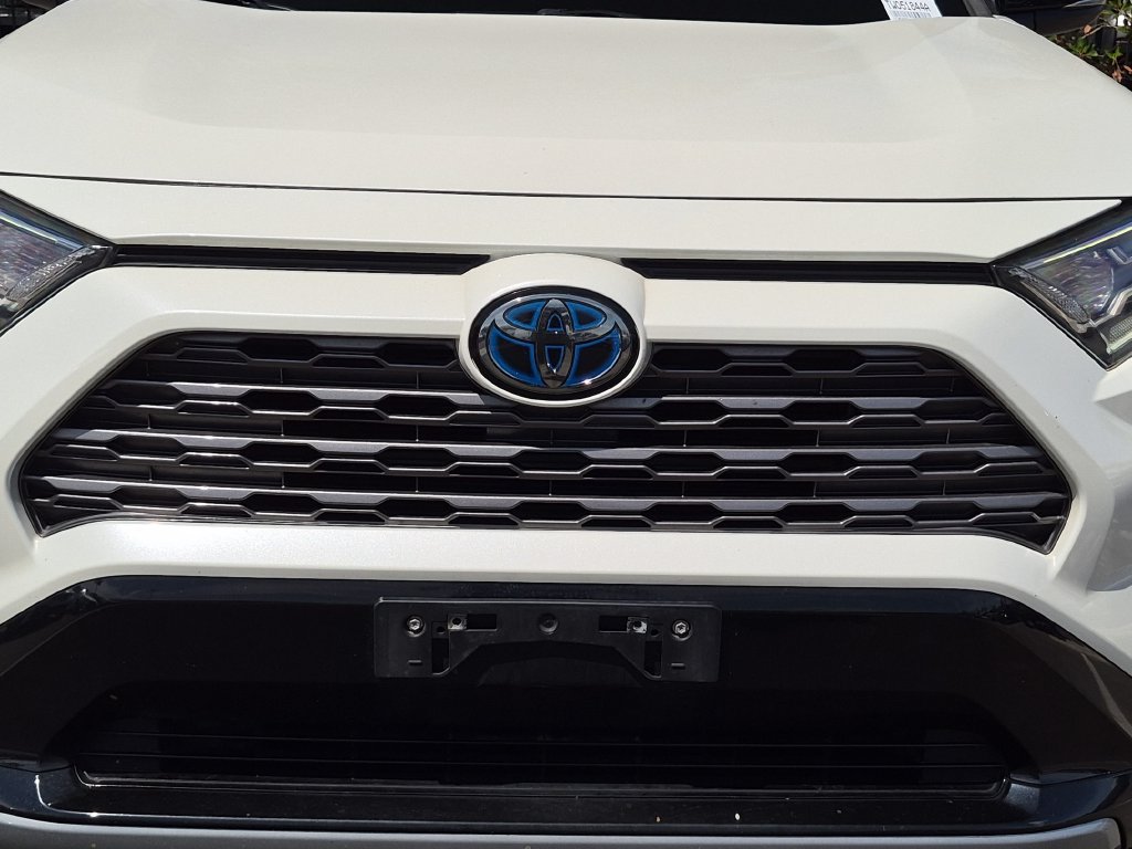 Used 2020 Toyota RAV4 XSE w/ Carpet Mat Package AWD/4WD image 31