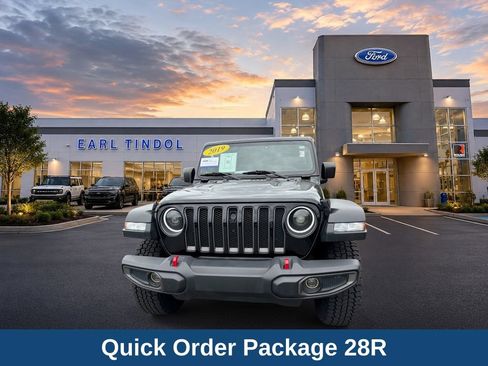 Used 2019 Jeep Wrangler Unlimited Rubicon w/ Safety Group AWD/4WD image 3