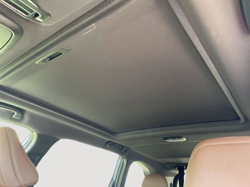 Used 2025 Subaru Forester Touring image 6