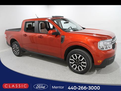 Used 2022 Ford Maverick Lariat w/ Lariat Luxury Package FWD image 1