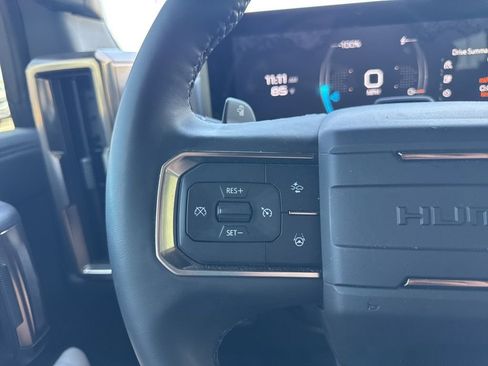 Used 2025 GMC Hummer EV 3X w/ LPO, Dark Essentials Package AWD/4WD image 16