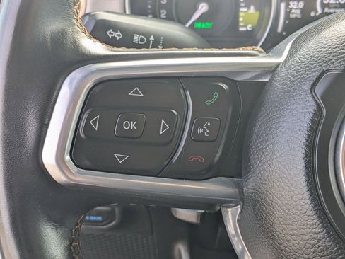 Used 2023 Jeep Wrangler Unlimited Sahara image 19