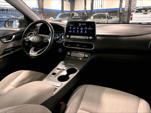 Used 2023 Hyundai Kona SEL w/ Cargo Package FWD image 14