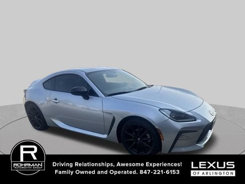 Used 2025 Toyota GR86 Premium w/ ALL Weather Mat Package (TMS) RWD image 2
