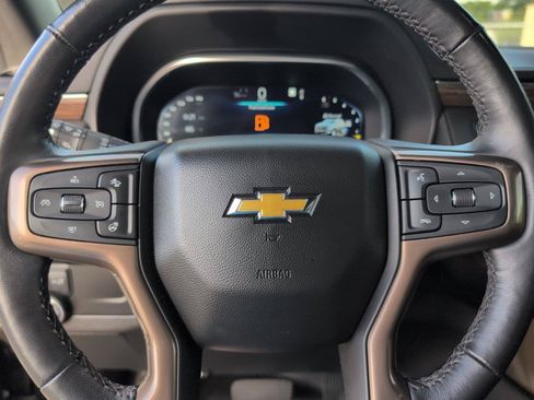 Used 2023 Chevrolet Tahoe High Country AWD/4WD image 25
