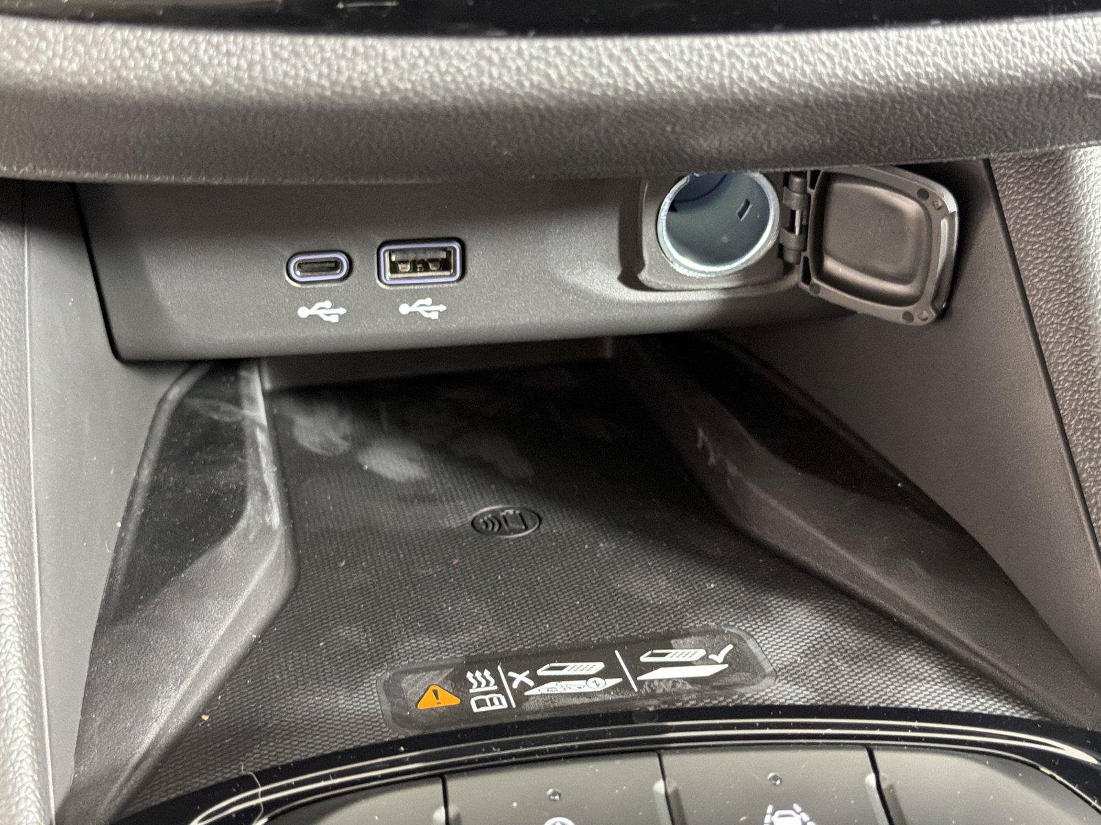 New 2026 Buick Envista Sport Touring w/ Convenience I Package FWD image 30