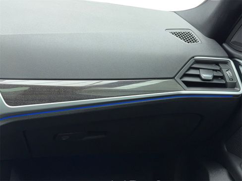 Used 2022 BMW 430i Gran Coupe w/ M Sport Package image 19