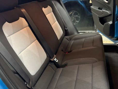 Used 2025 Chevrolet Trax LS w/ LS Convenience Package image 12