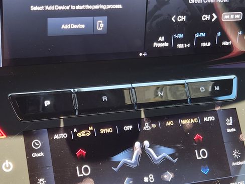 Used 2023 Maserati Grecale Modena AWD/4WD image 28