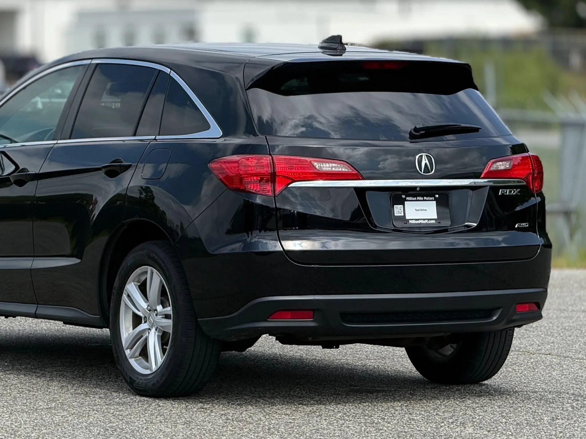 Used 2015 Acura RDX w/ Technology Package AWD/4WD image 16