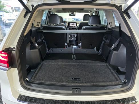 New 2026 Volkswagen Atlas SEL Premium R-Line image 15
