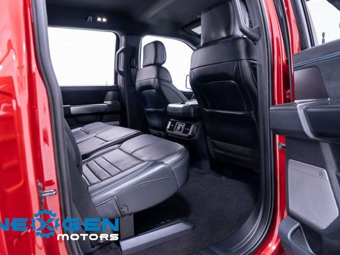 Used 2024 Ford F150 Platinum image 46