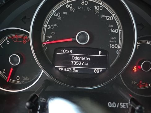 Used 2019 Volkswagen Beetle 2.0T S FWD image 16