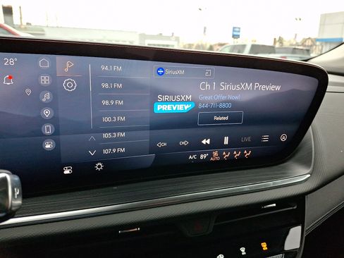Certified 2024 Buick Envision Preferred image 17