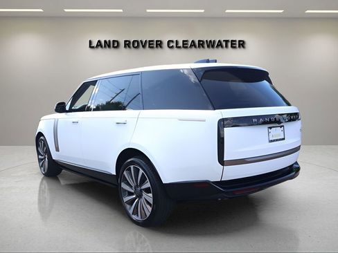 New 2026 Land Rover Range Rover SV AWD/4WD image 3