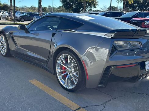 Used 2016 Chevrolet Corvette Z06 w/ 3LZ Preferred Equipment Group image 5