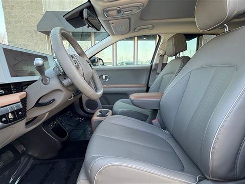 Used 2024 Hyundai Ioniq 5 Limited image 11