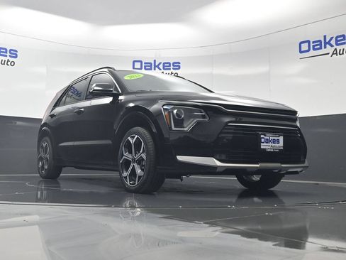 Certified 2023 Kia Niro EX Touring FWD image 38