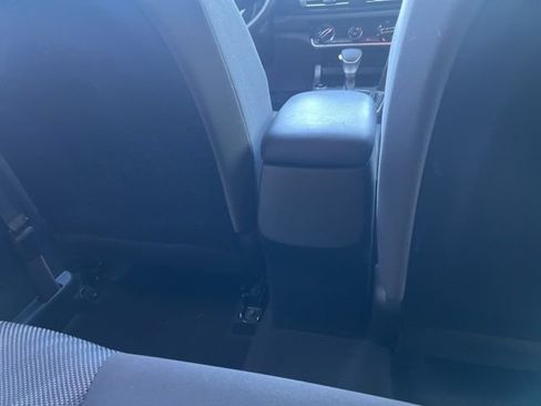 Used 2023 Kia Seltos LX AWD/4WD image 9