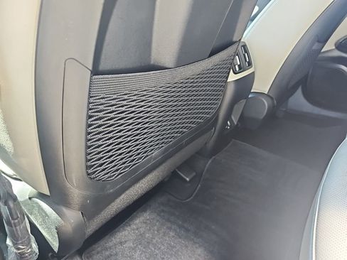 Certified 2023 Hyundai Tucson Limited AWD/4WD image 32