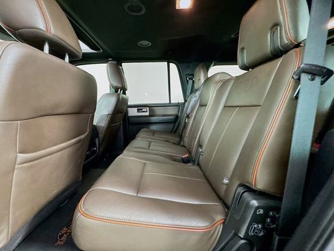 Used 2015 Ford Expedition King Ranch RWD image 30