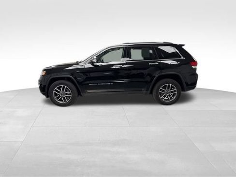 Used 2022 Jeep Grand Cherokee Limited image 8