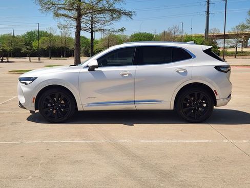 Used 2023 Buick Envision Avenir image 4
