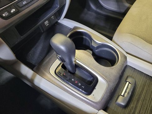 Used 2020 Honda Pilot LX image 26